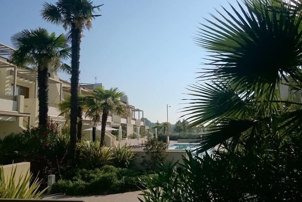 Residence Jesolo Lido Centro Con Piscina Dış mekan fotoğraf